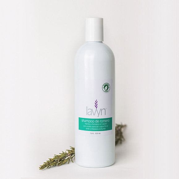 Shampoo de Romero Lavyn