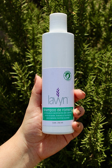 Shampoo de Romero Lavyn